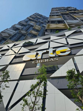Arte Cheras The Premium Suites by iLuxHome